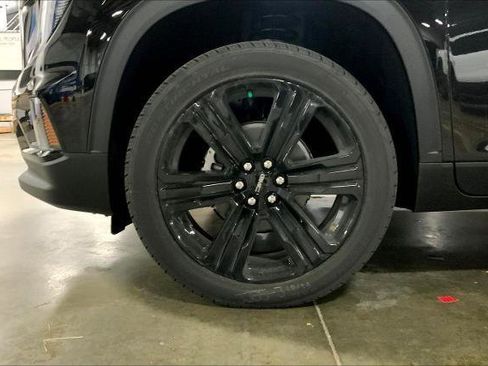 New 2026 GMC Acadia Elevation w/ Black Edition image 6