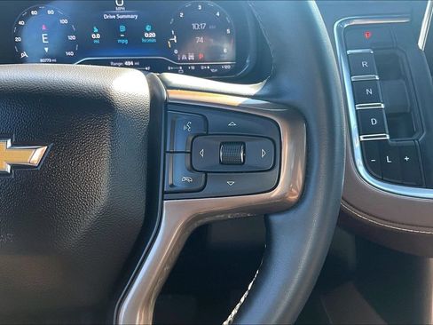 Used 2024 Chevrolet Suburban High Country AWD/4WD image 19