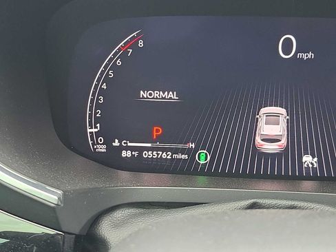Used 2024 Acura MDX FWD image 9