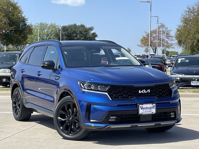 Used 2023 Kia Sorento SX FWD image 2