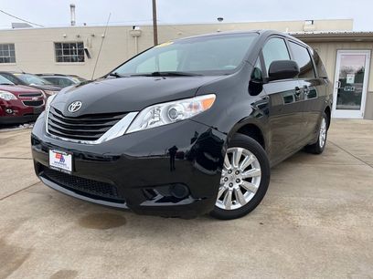 Used 2012 Toyota Sienna LE