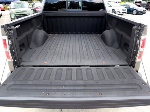 Used 2012 Ford F150 XLT w/ XLT Chrome Pkg image 6
