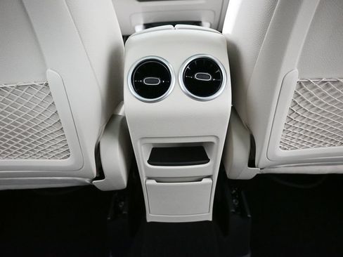 Used 2026 Mercedes-Benz GLA 250 image 18