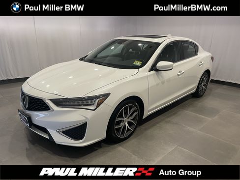 Used 2019 Acura ILX FWD image 1