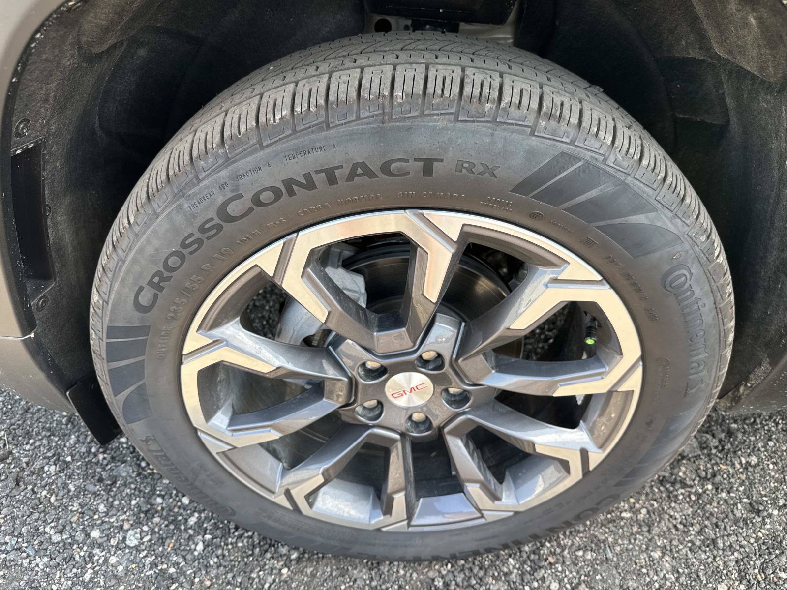 New 2027 GMC Terrain Elevation w/ Elevation Premium Package FWD image 10