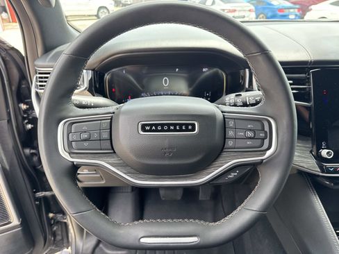 Used 2022 Jeep Wagoneer Series III w/ Premium Group I image 22