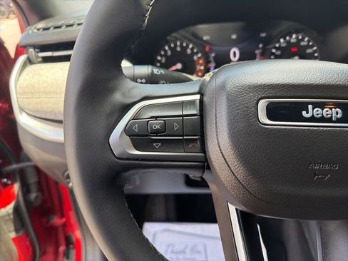 Used 2023 Jeep Compass Latitude AWD/4WD image 24