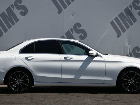Used 2021 Mercedes-Benz C 300 Sedan image 4