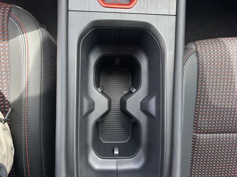 New 2026 Nissan Kicks SR FWD image 19