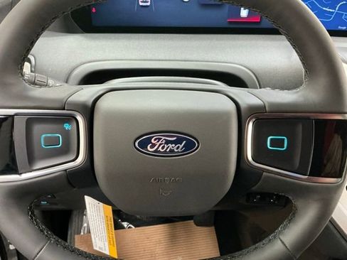 New 2026 Ford Expedition Max Active image 30