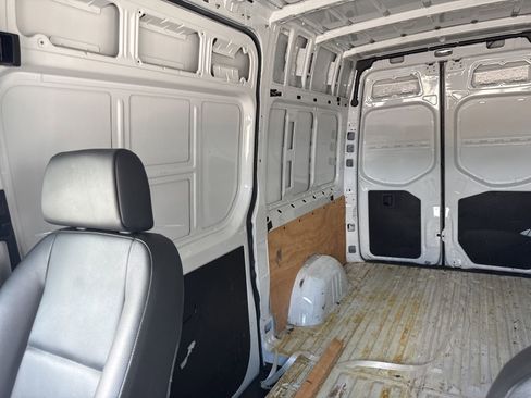 Used 2019 Mercedes-Benz Sprinter 144 Cargo image 4