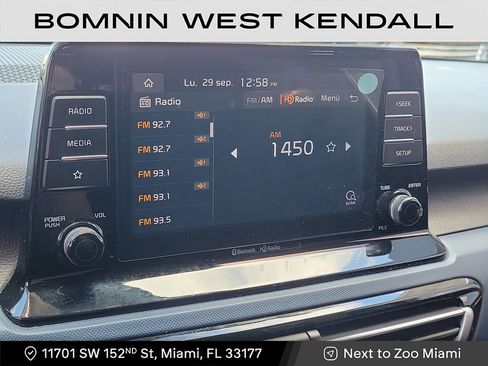 Used 2023 Kia Seltos S image 16