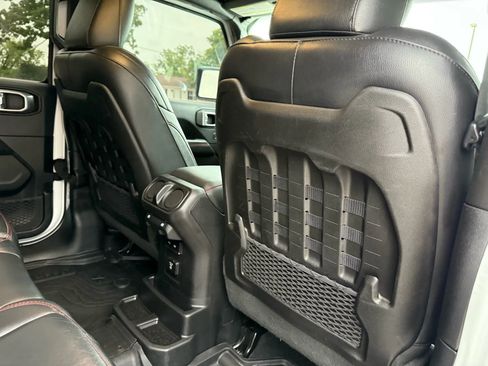 Used 2019 Jeep Wrangler Unlimited Rubicon image 43