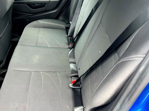 Used 2019 Ford Fiesta SE image 9