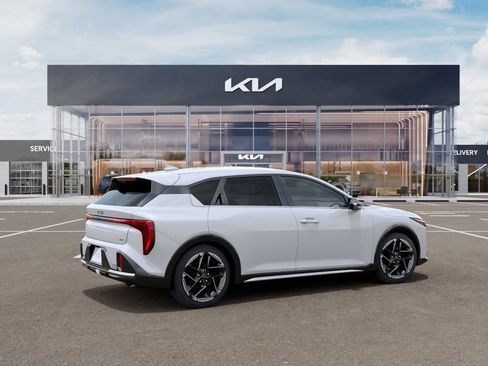 New 2026 Kia K4 GT-Line FWD image 38