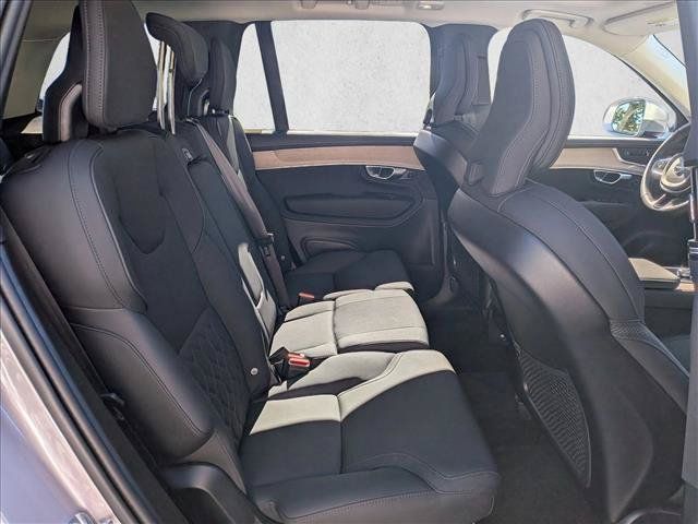 Certified 2026 Volvo XC90 B5 Plus w/ Protection Package AWD/4WD image 23