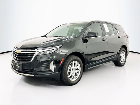 Used 2022 Chevrolet Equinox LT AWD/4WD image 3