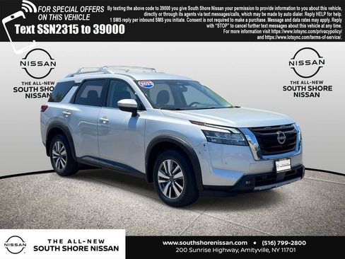 Used 2023 Nissan Pathfinder SL AWD/4WD image 1