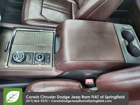 Used 2022 Ford Expedition Max Limited image 22