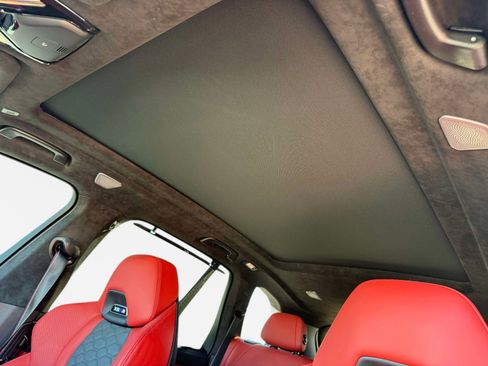 Used 2025 BMW X5 M Competition w/ Executive Package image 37