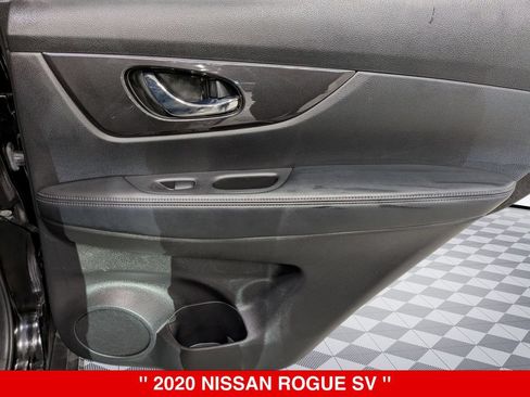 Used 2020 Nissan Rogue SV AWD/4WD image 30