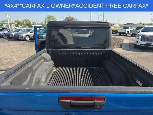Used 2022 Jeep Gladiator Sport AWD/4WD image 27