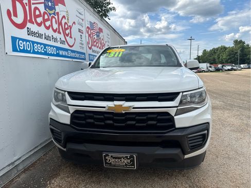 Used 2021 Chevrolet Colorado LT w/ Safety Package RWD image 5