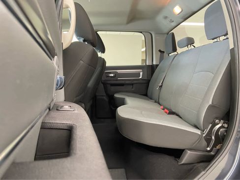 Used 2021 RAM 1500 Classic SLT image 12