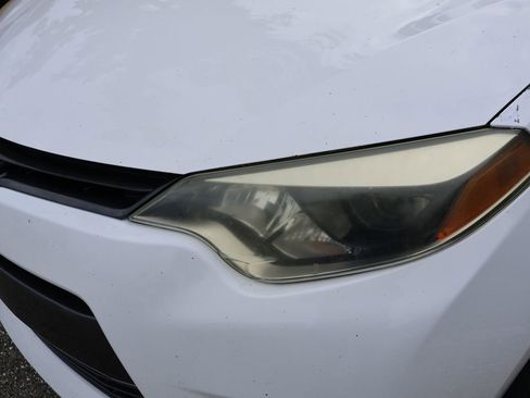 Used 2016 Toyota Corolla LE image 3