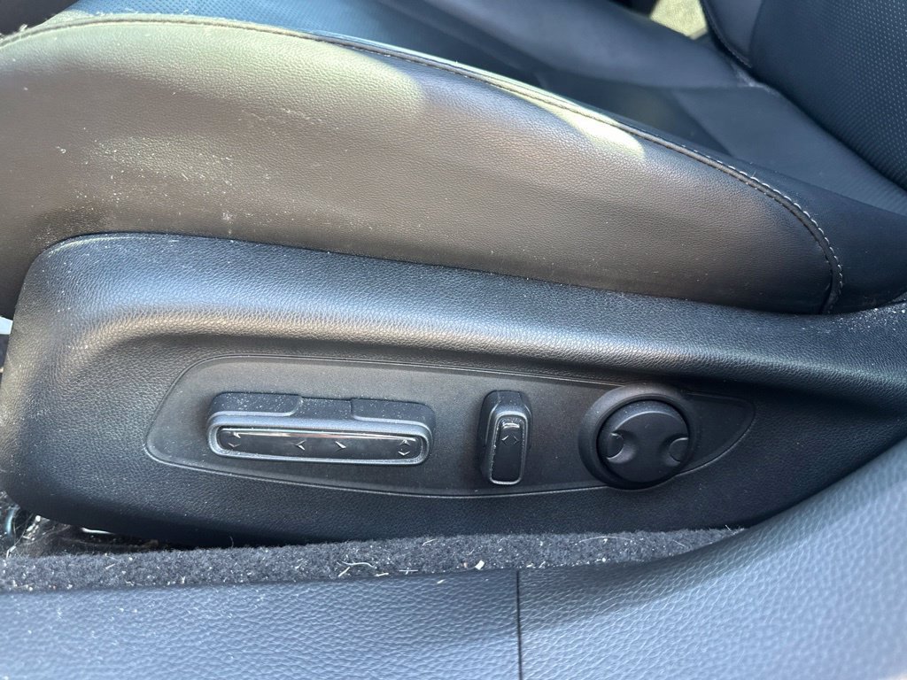 Used 2023 Honda Accord Touring image 17