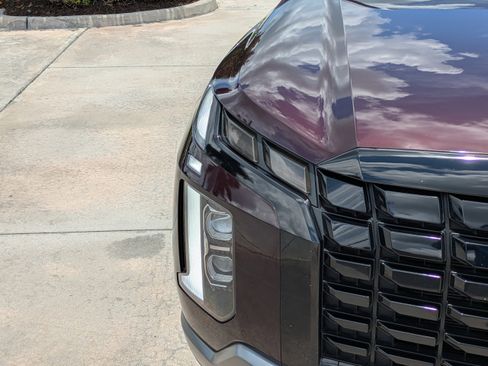 Used 2024 Hyundai Palisade SEL w/ Premium Package FWD image 7