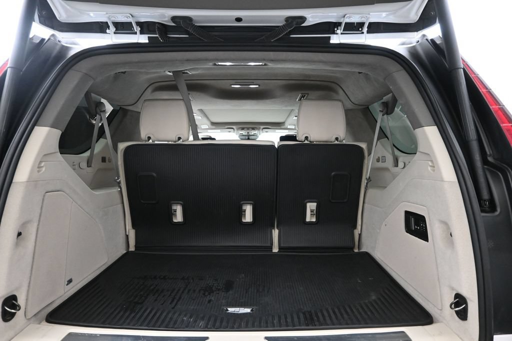 Certified 2024 Cadillac Escalade ESV Sport Platinum w/ LPO, ONYX Package AWD/4WD image 13