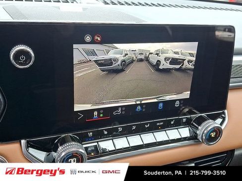 New 2026 GMC Canyon AT4 image 16