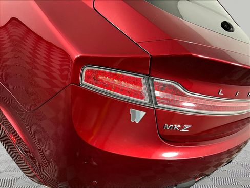 Used 2014 Lincoln MKZ w/ Equipment Group 101A Select FWD image 23