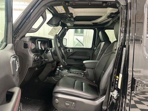 New 2026 Jeep Gladiator Rubicon AWD/4WD image 16