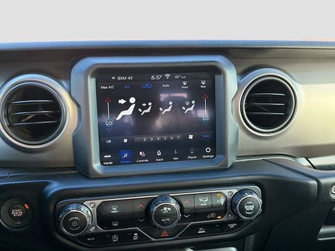Used 2020 Jeep Gladiator Sport w/ Quick Order Package 24S AWD/4WD image 26