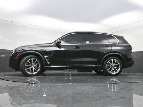 Used 2025 BMW X5 xDrive40i w/ Climate Comfort Package AWD/4WD image 31