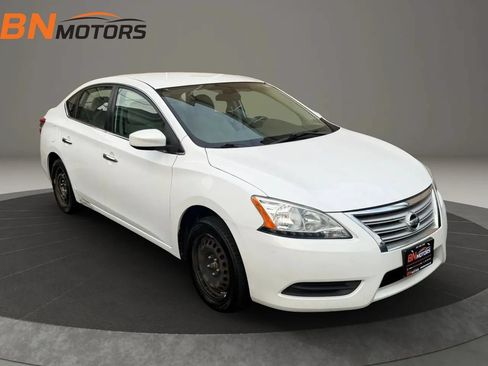 Used 2014 Nissan Sentra SV FWD image 3