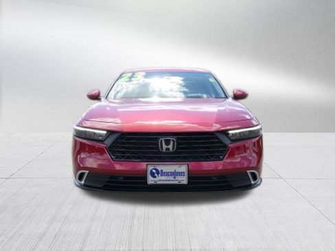 Used 2023 Honda Accord Touring image 8