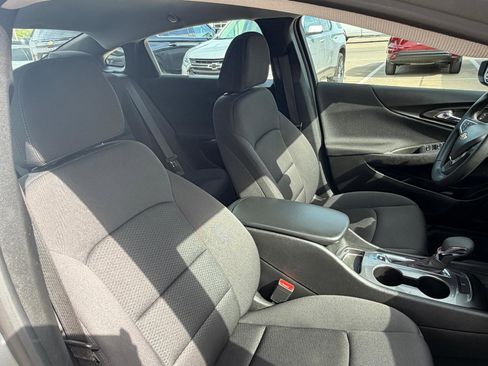 Used 2023 Chevrolet Malibu RS w/ LPO, Floor Liner Package image 26