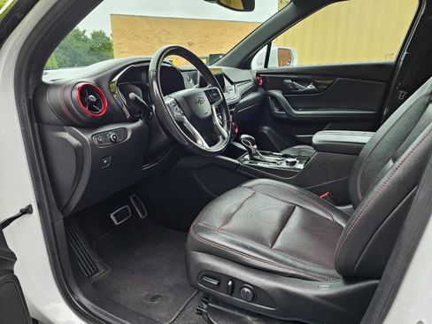 Used 2019 Chevrolet Blazer RS w/ Sun and Wheels Package image 12