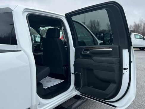 New 2026 Chevrolet Silverado 2500 LT w/ Trail Boss Package image 39