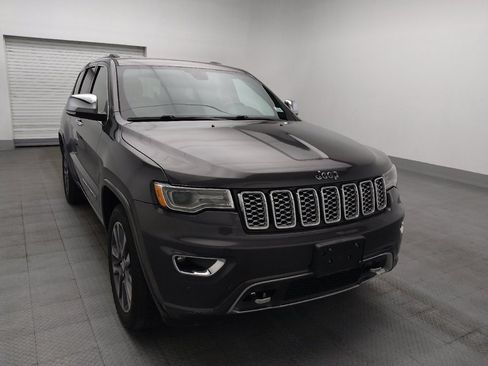 Used 2018 Jeep Grand Cherokee Overland AWD/4WD image 14