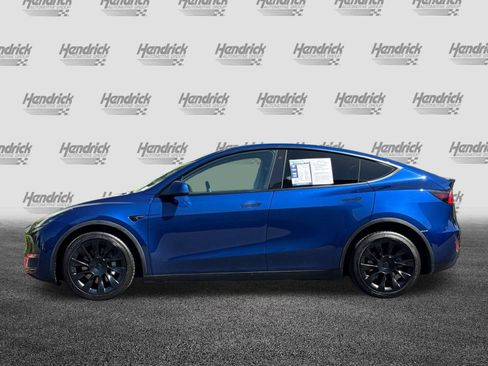 Used 2021 Tesla Model Y Long Range image 8