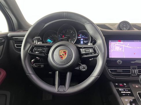 Certified 2023 Porsche Macan Turbo AWD/4WD image 22