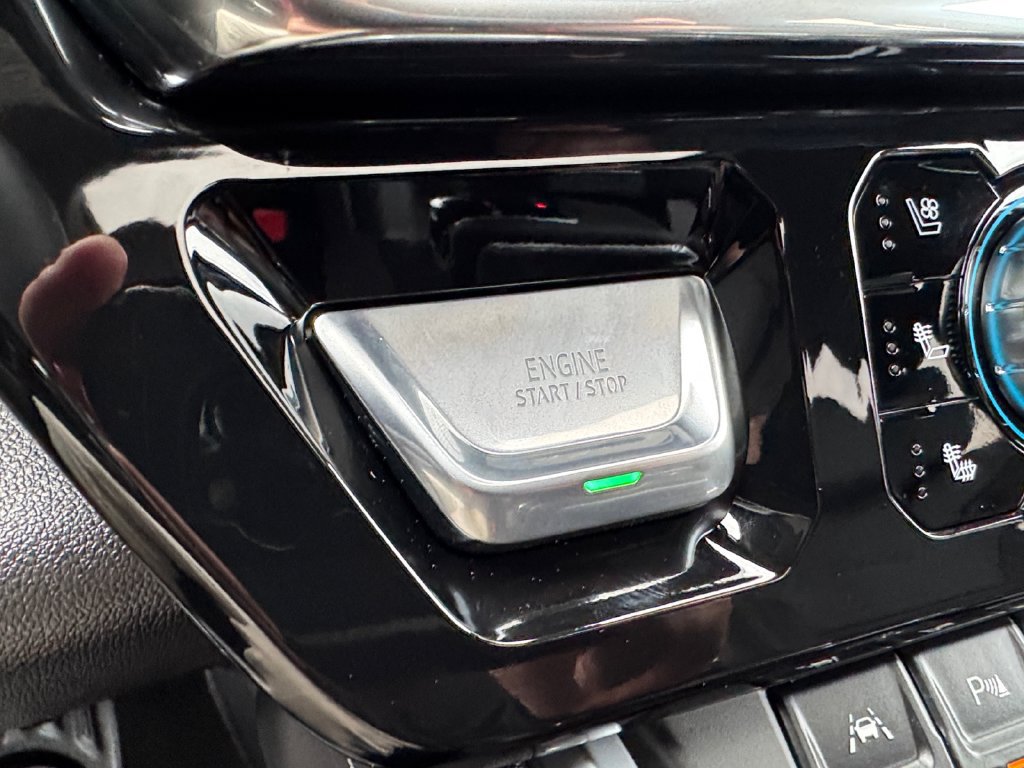 Used 2026 GMC Sierra 1500 Denali AWD/4WD image 33