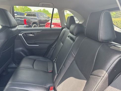 Used 2023 Toyota RAV4 XLE FWD image 10