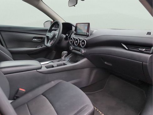 Used 2024 Nissan Sentra SV FWD image 29