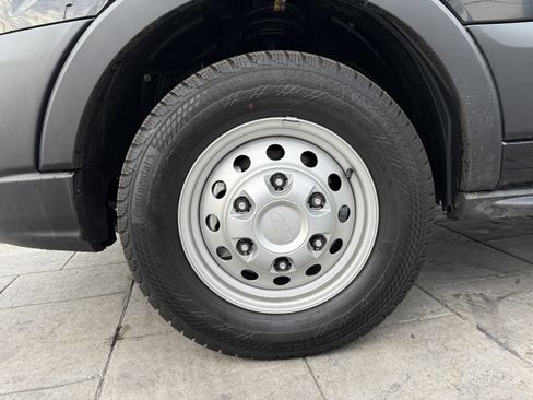 Used 2024 Ford Transit 350 XL image 29