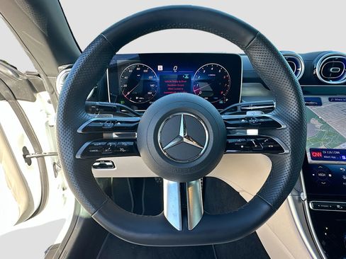 Used 2024 Mercedes-Benz CLE 450 4MATIC Cabriolet image 11